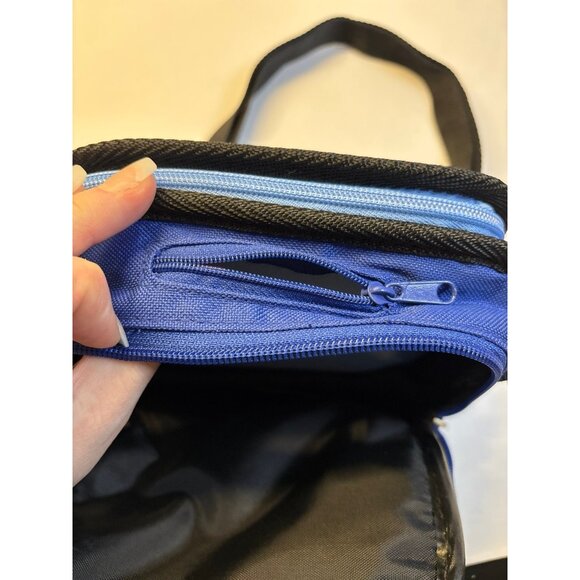 Aeropostale Blue CD Player Bag and CD Case holder (Y2K 2000s) - Picture 4 of 6